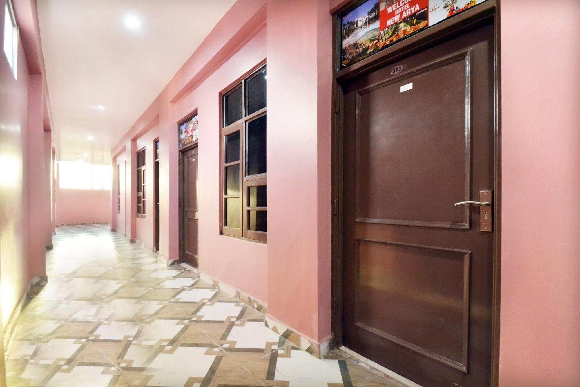 Hotel O Galaxy Nayagaon Екстер'єр фото