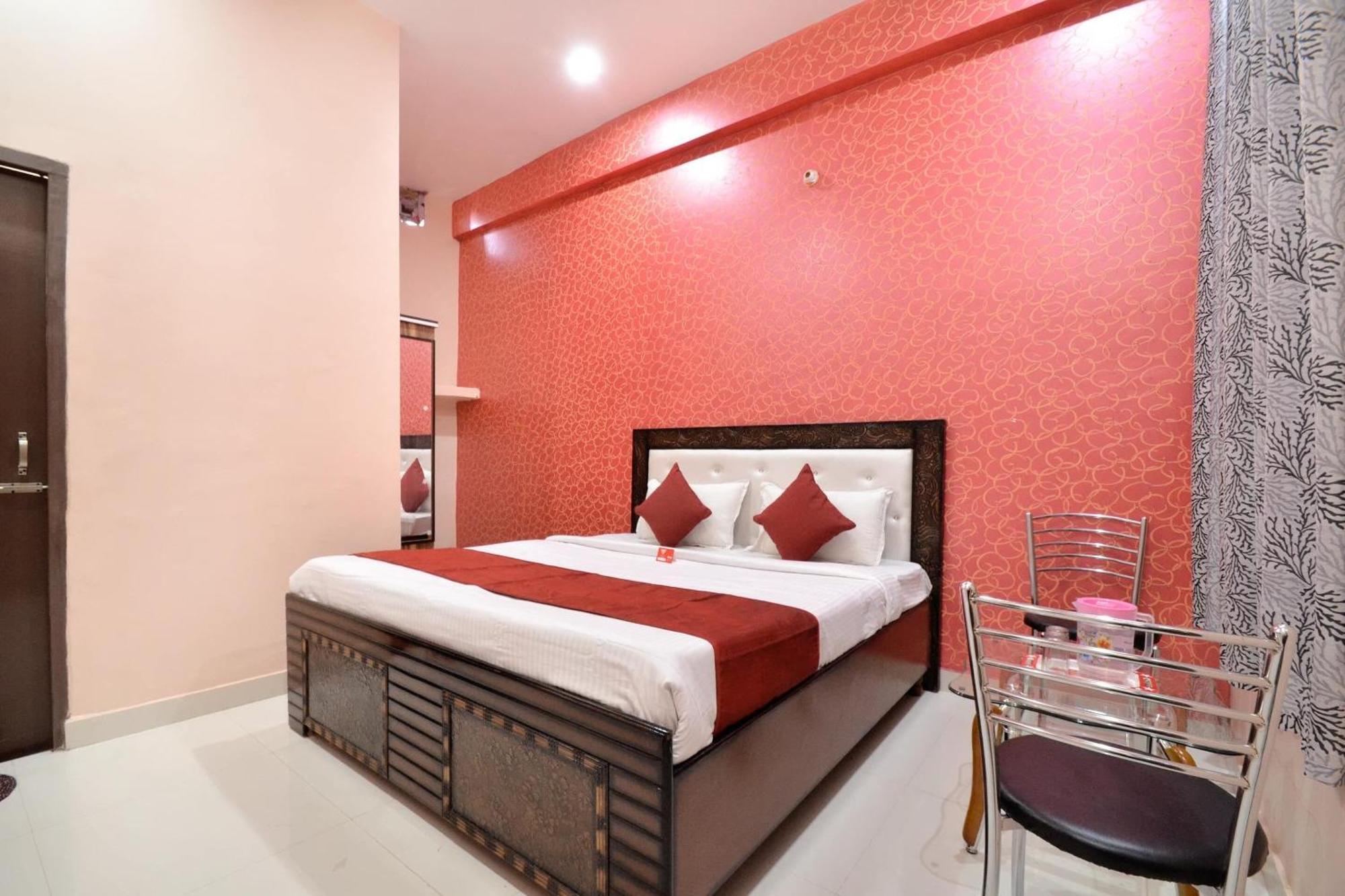 Hotel O Galaxy Nayagaon Екстер'єр фото